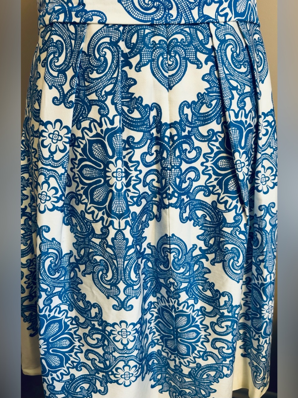 Cleo Patterned Cotton Midi Dress in Classic Blue & White - Picture 8 of 9
